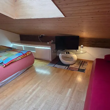 Du Apartment *